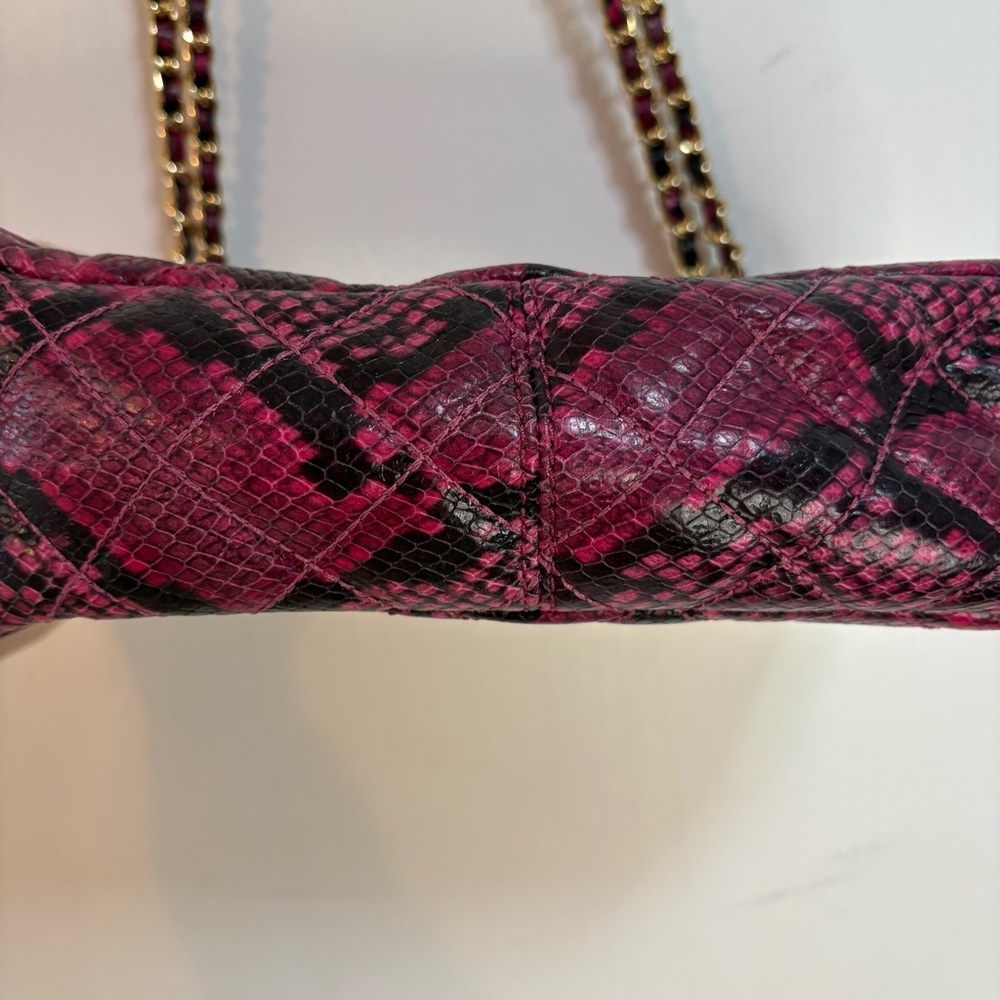 Michael Kors Sloan Large Quilted Embossed-Leather Shoulder Bag - Picture 4 of 15